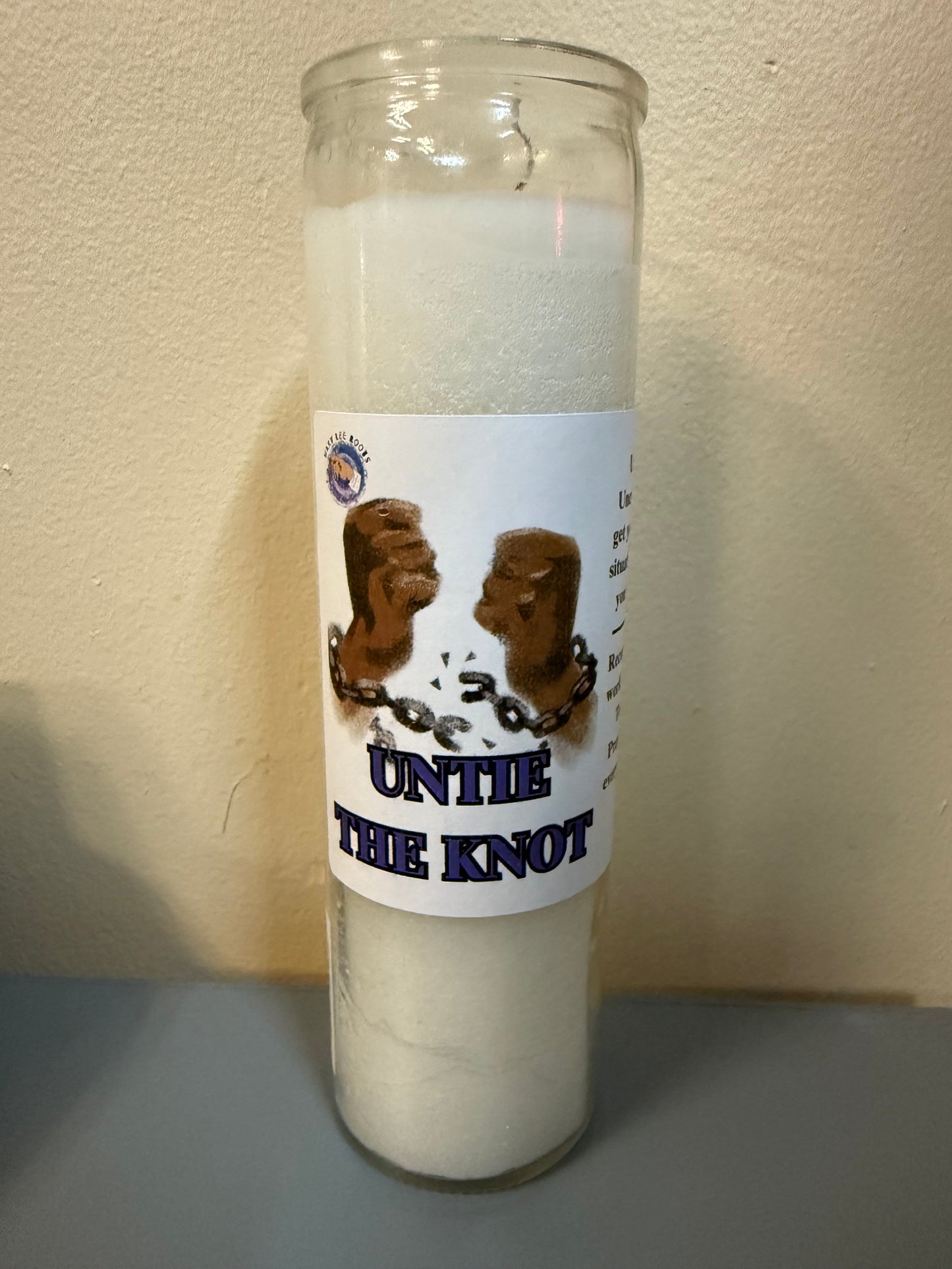 Untie The Knot Candle